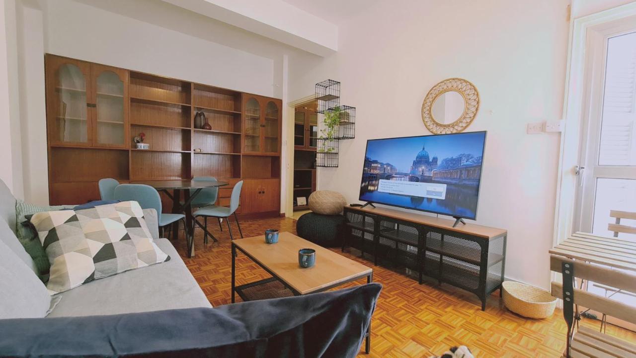 Stay Antique Apartment ลาร์นาคา ภายนอก รูปภาพ